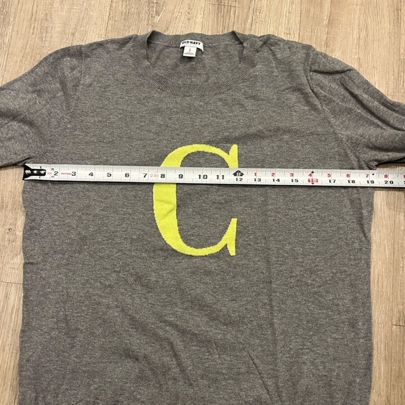 Old Navy Letter C Sweater Large Gray 100% Cotton Like New - Picture 11 of 12